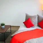 Design-apartment Modern Times- Zentral & Ruhig Апартаменты Шлухзее